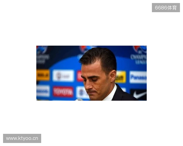 渝媒：李章洙在重庆被球迷请吃火锅，他直接吃的红锅微辣