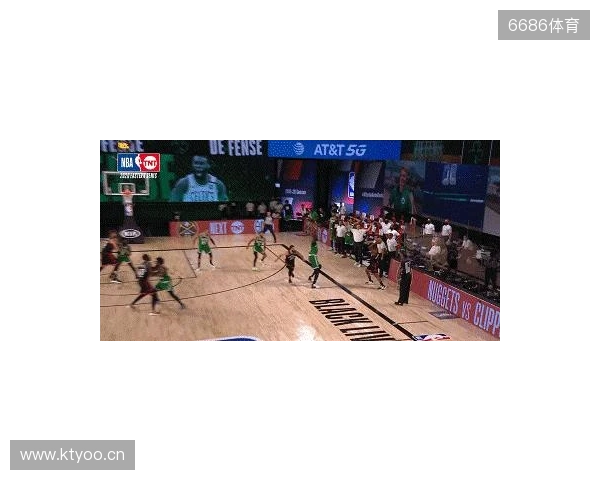 从天堂到地狱，索博在2-1领先后疯狂庆祝，被绝杀后伤心落泪