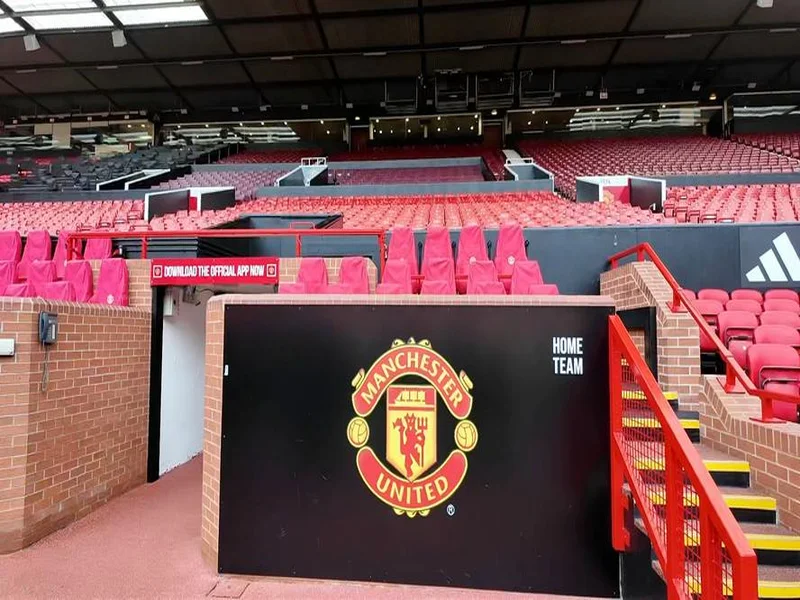 曼联官方:将在对阵埃弗顿的比赛中开启老特拉福德站立看台